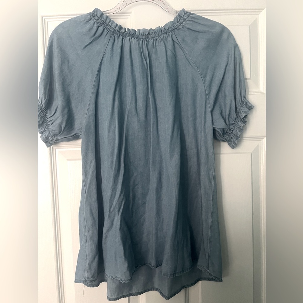 Chambray Peasant Top Boho Style Size Medium - image 3